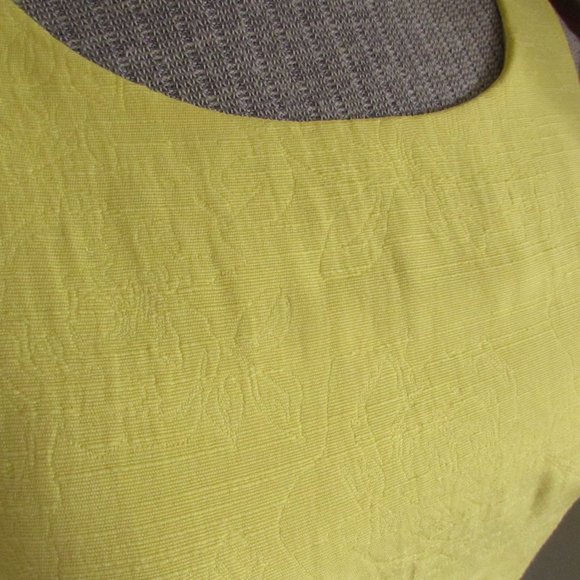 BANANA REPUBLIC Yellow Sleeveless Top - Picture 3 of 8